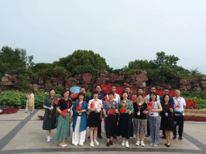 北京某大學(xué)學(xué)生黨支部書(shū)記，循足跡，悟真理，踐初心，暑期研學(xué)班